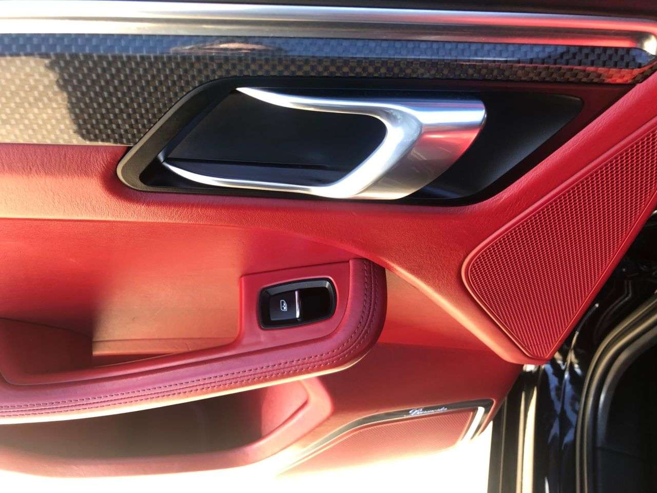 2015 PORSCHE MACAN 2015 PORSCHE MACAN