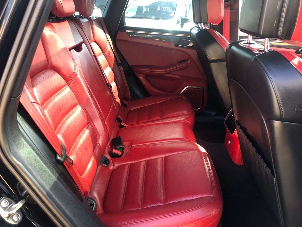 2015 PORSCHE MACAN 2015 PORSCHE MACAN