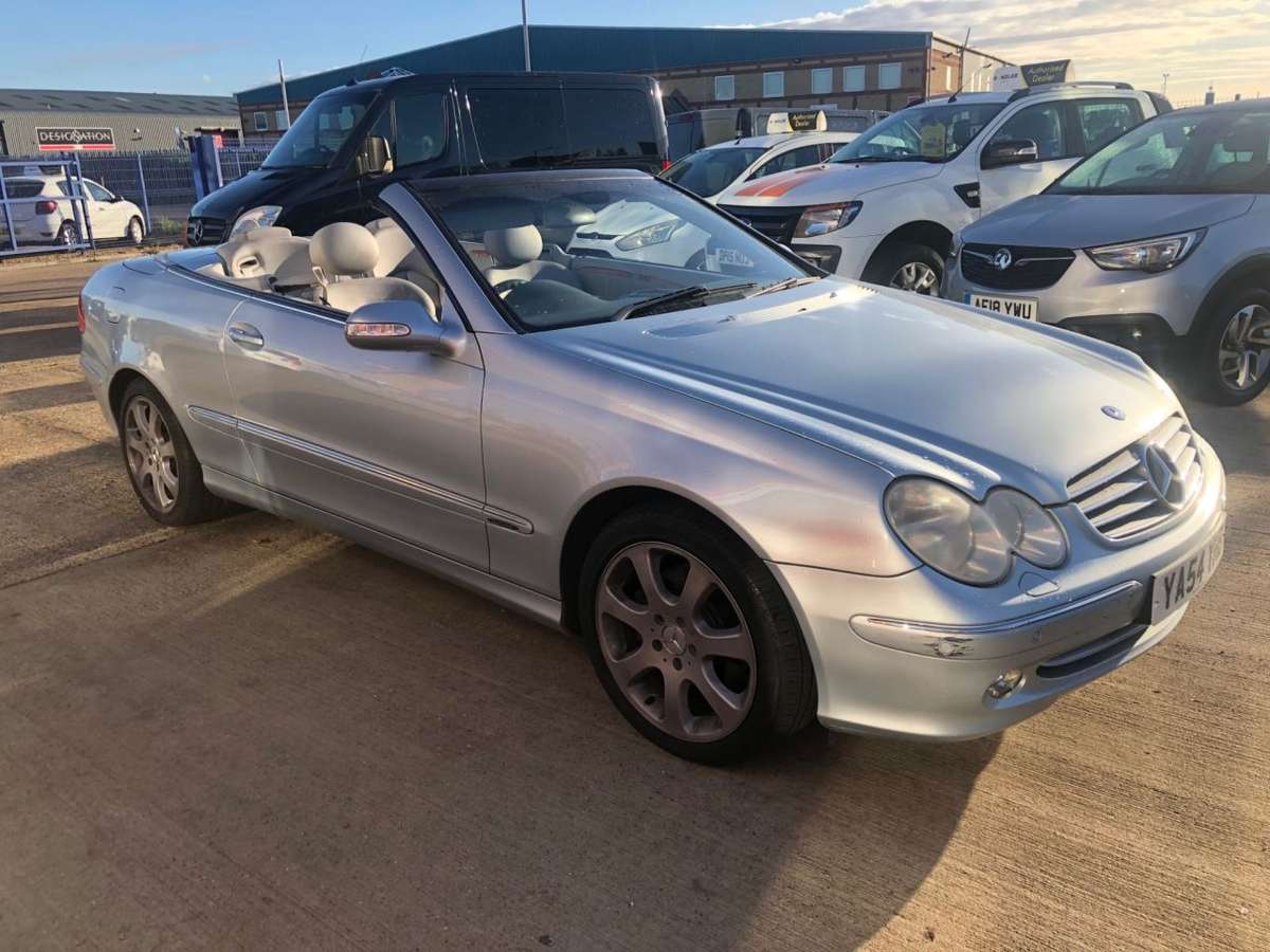 Check out this Mercedes-benz Clk 2004 Petrol Automatic