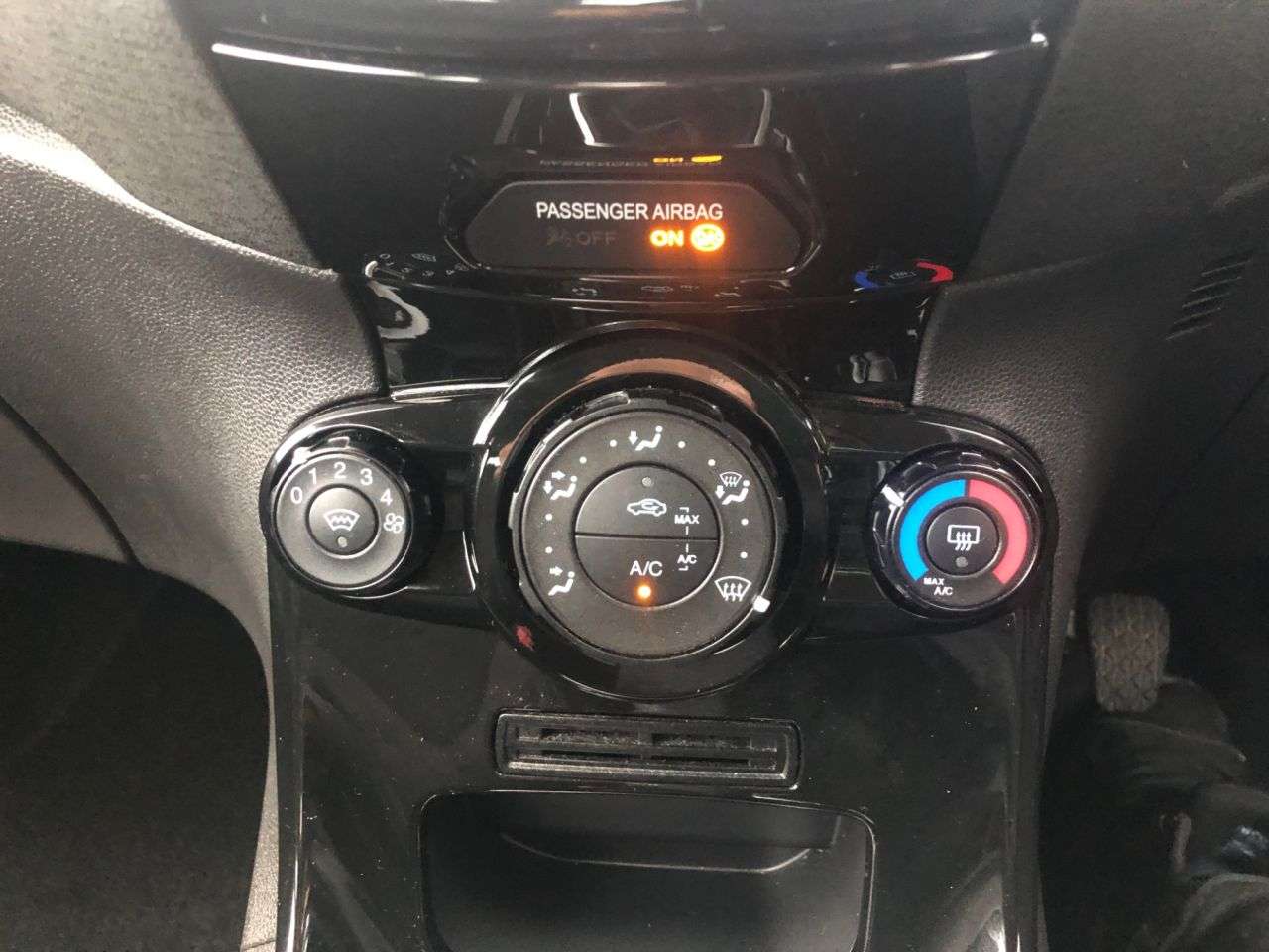 2017 FORD FIESTA 2017 FORD FIESTA