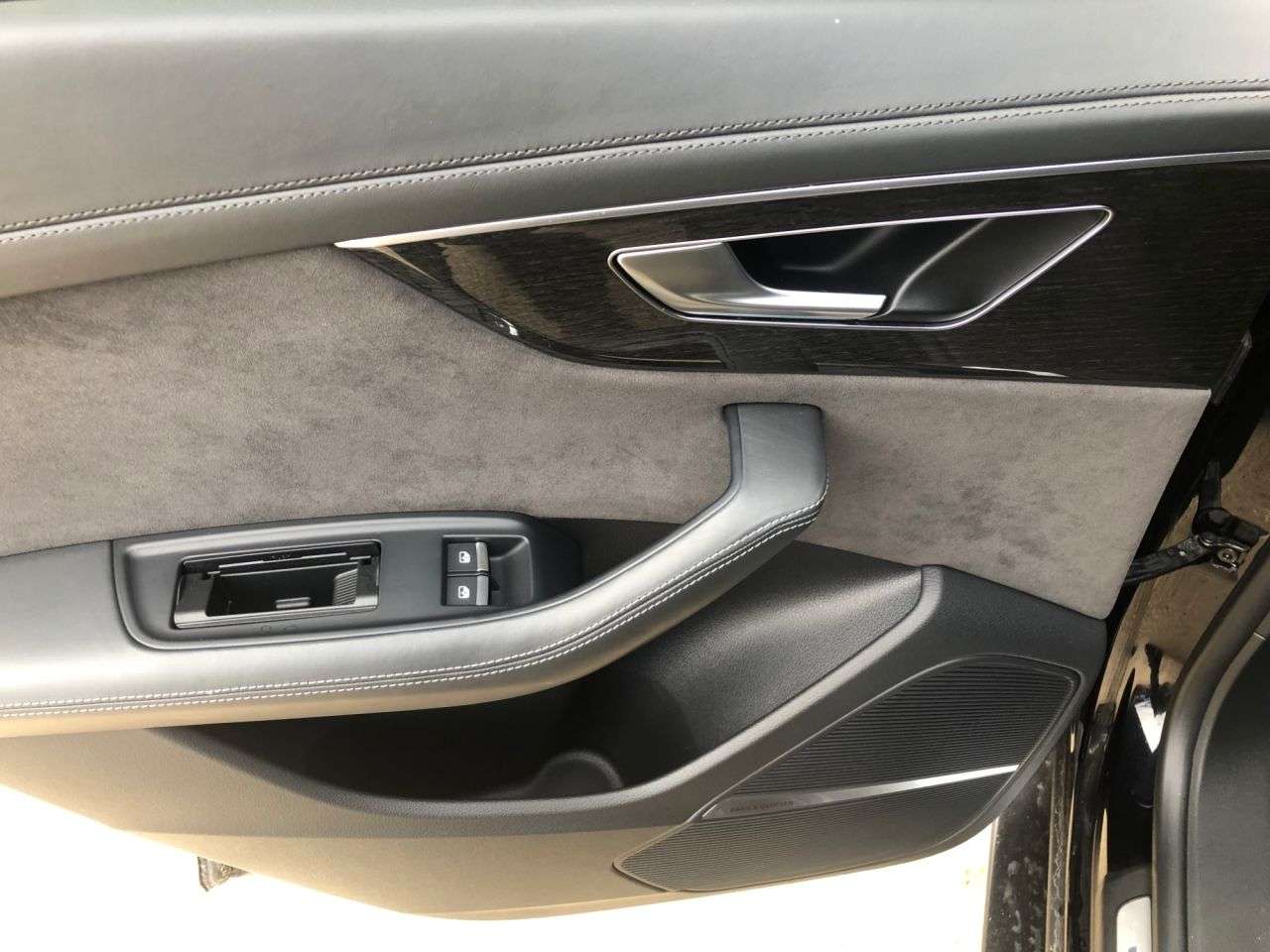 2020 AUDI Q8 2020 AUDI Q8