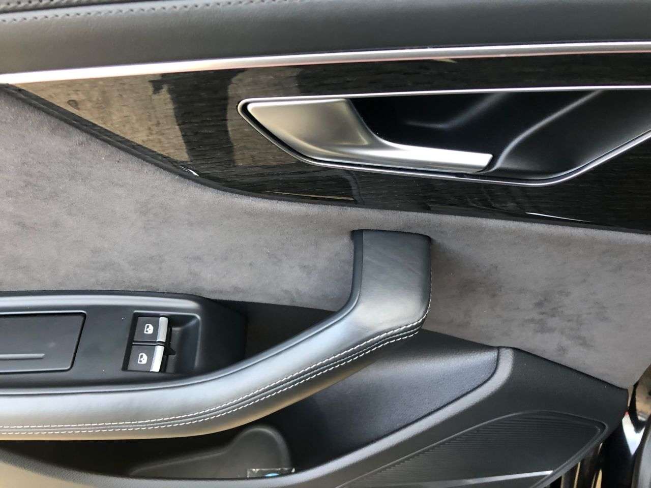 2020 AUDI Q8 2020 AUDI Q8