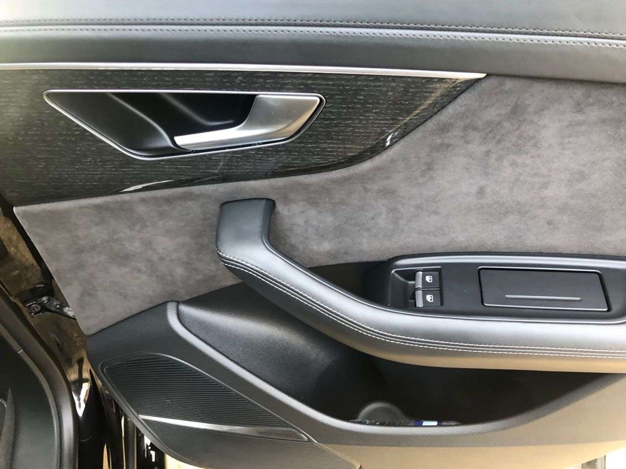 2020 AUDI Q8 2020 AUDI Q8