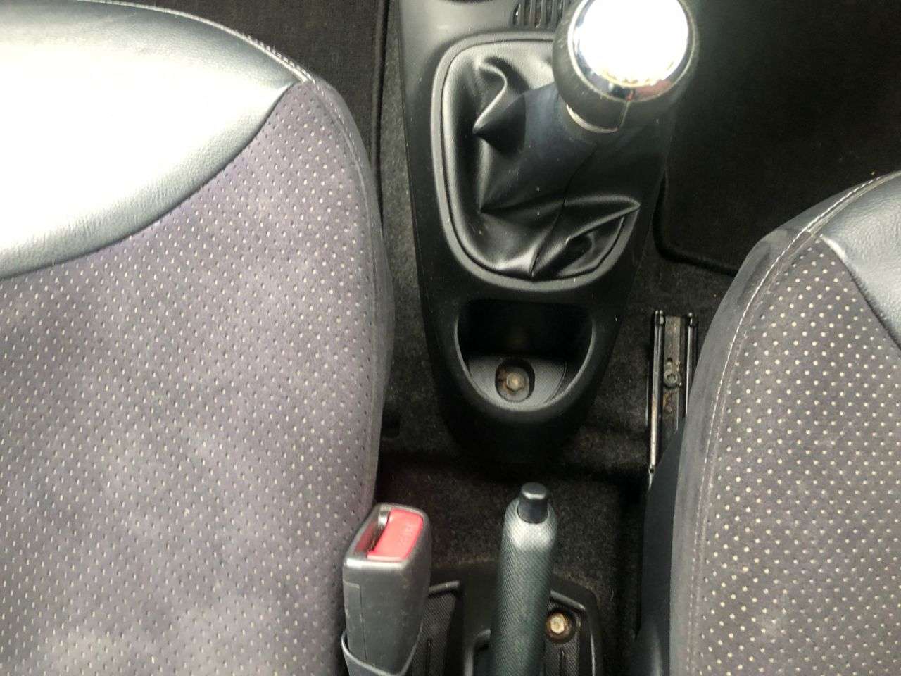 2013 TOYOTA AYGO 2013 TOYOTA AYGO