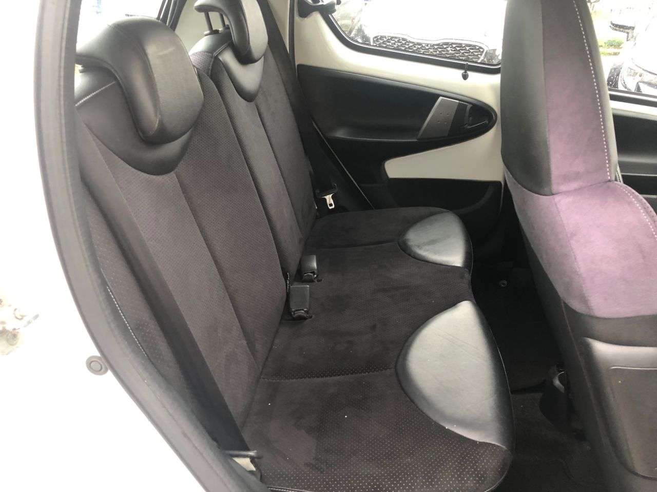 2013 TOYOTA AYGO 2013 TOYOTA AYGO