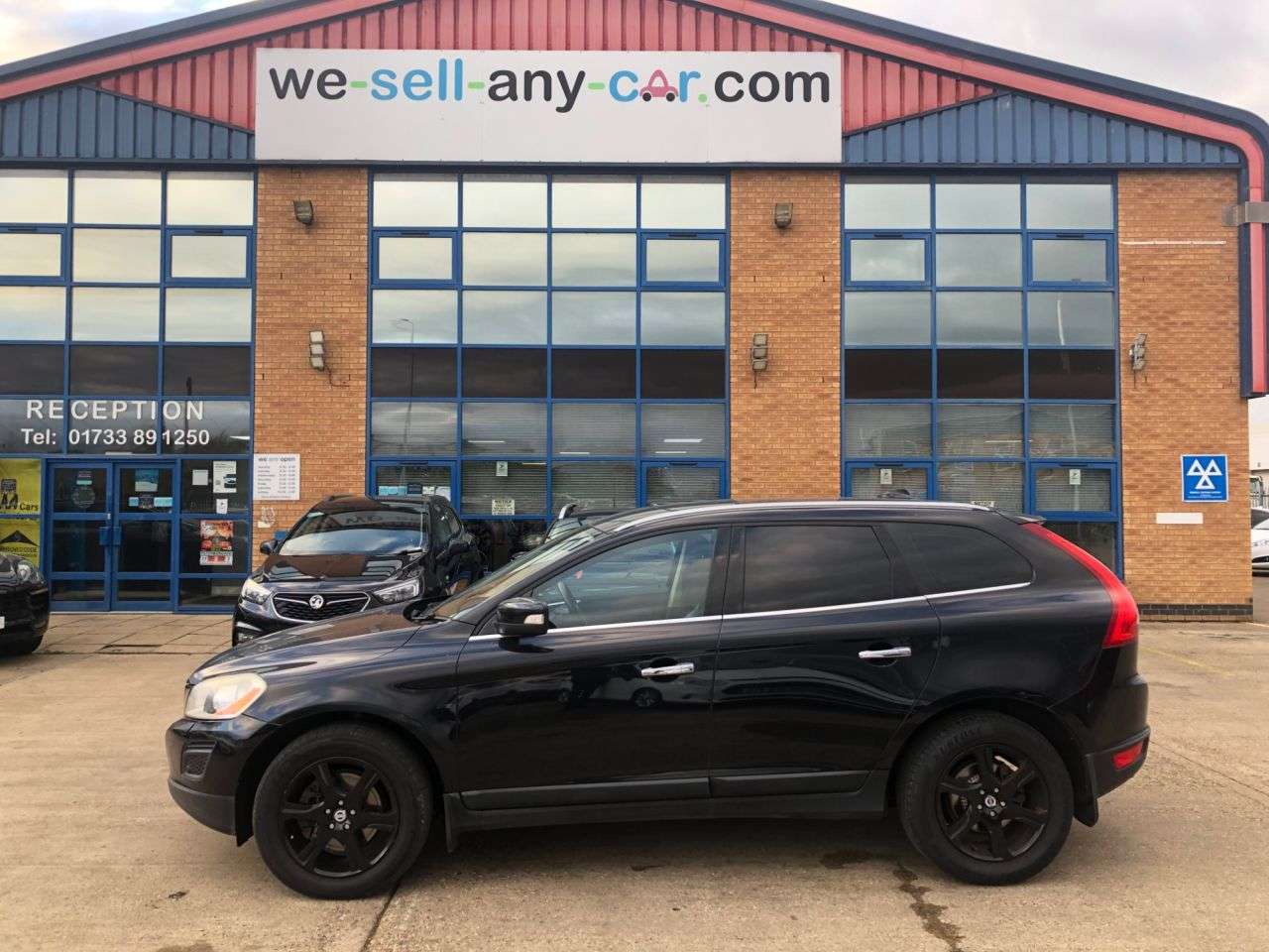 2011 VOLVO XC60 2011 VOLVO XC60