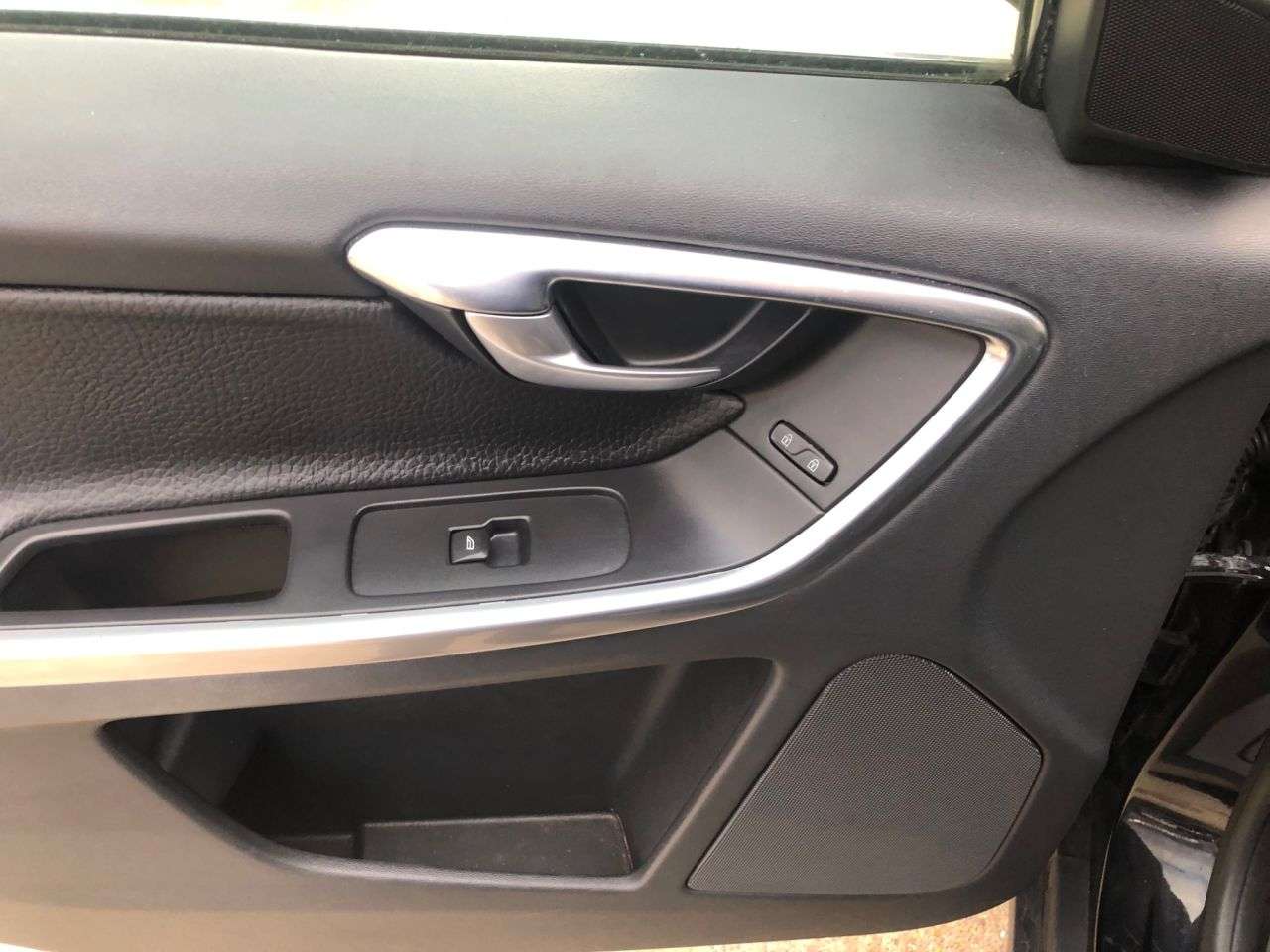 2011 VOLVO XC60 2011 VOLVO XC60