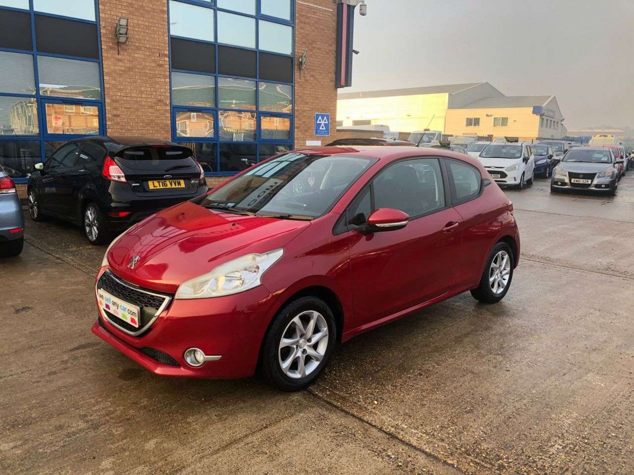 2014 PEUGEOT 208 2014 PEUGEOT 208