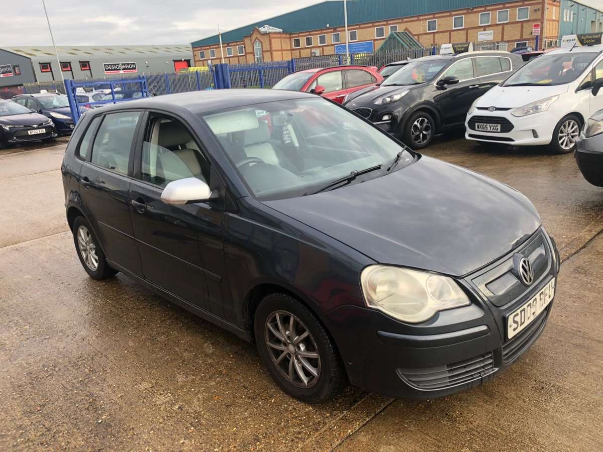 Check out this Volkswagen Polo 2009 Diesel Manual