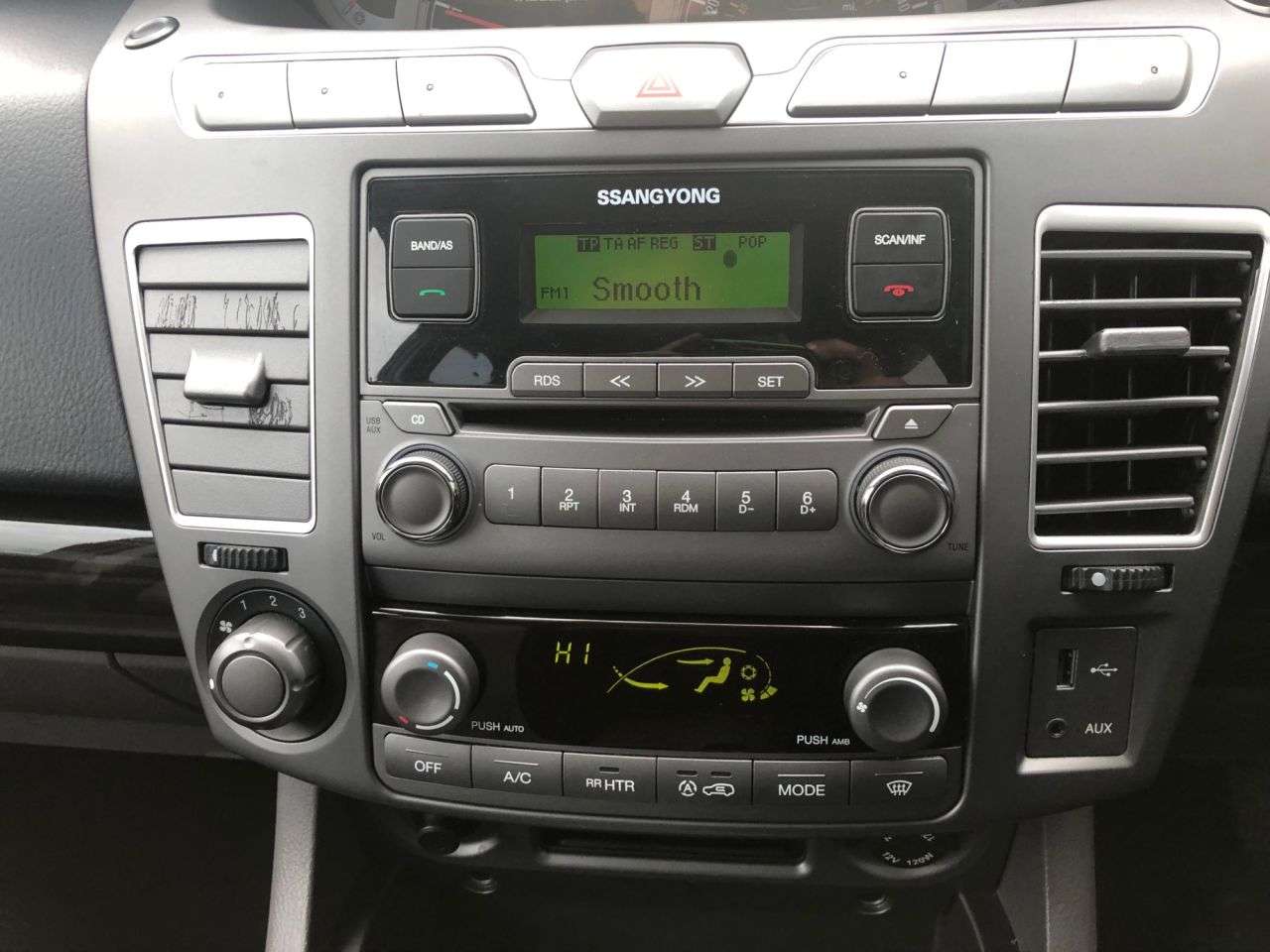 2016 SSANGYONG RODIUS TURISMO 2016 SSANGYONG RODIUS TURISMO