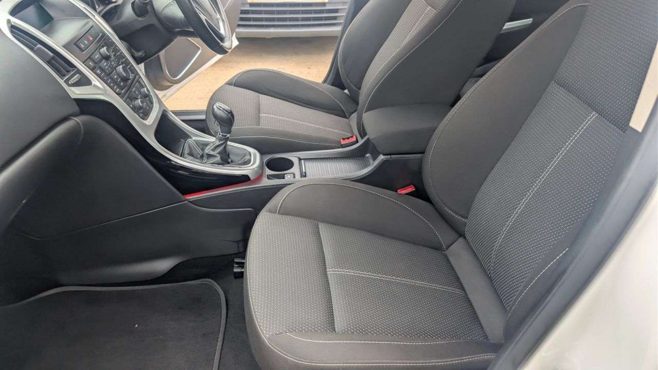 2012 VAUXHALL ASTRA 2012 VAUXHALL ASTRA