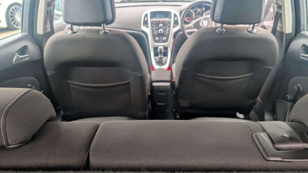 2012 VAUXHALL ASTRA 2012 VAUXHALL ASTRA