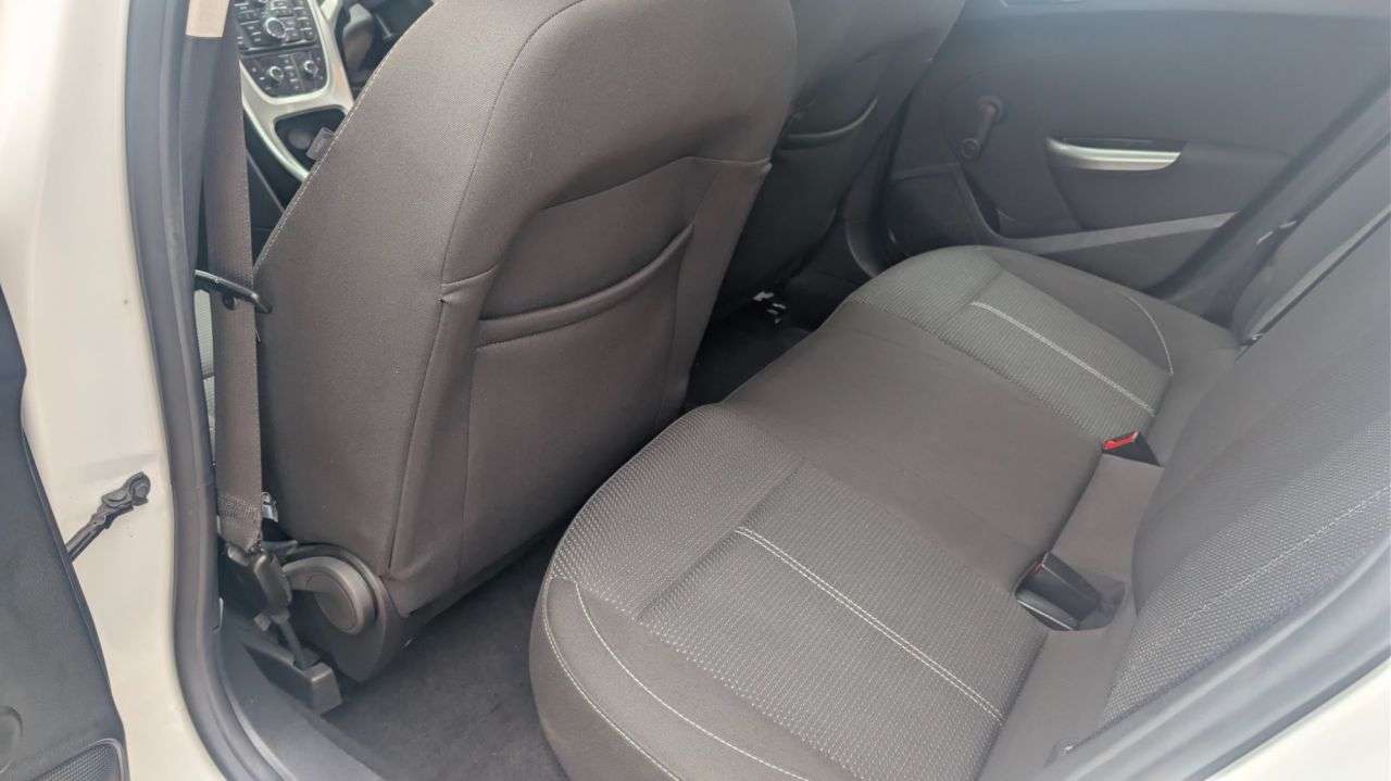 2012 VAUXHALL ASTRA 2012 VAUXHALL ASTRA