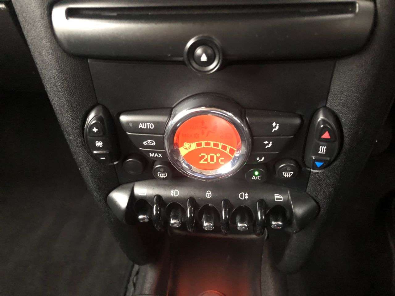 2012 BMW 1 SERIES 2012 BMW 1 SERIES