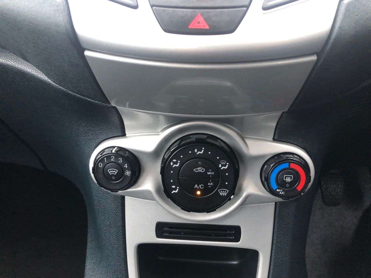 2012 FORD FIESTA 2012 FORD FIESTA