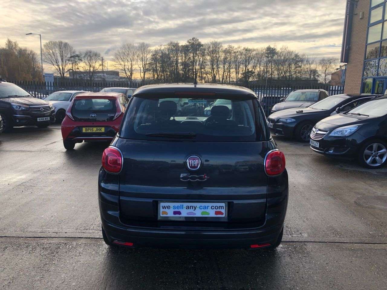 2018 FIAT 500L 2018 FIAT 500L