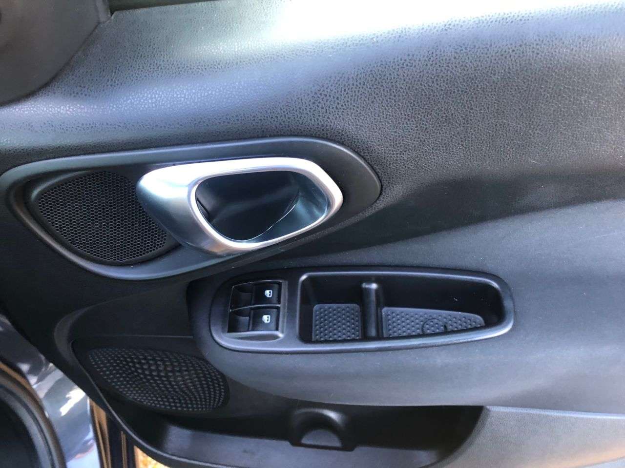 2018 FIAT 500L 2018 FIAT 500L