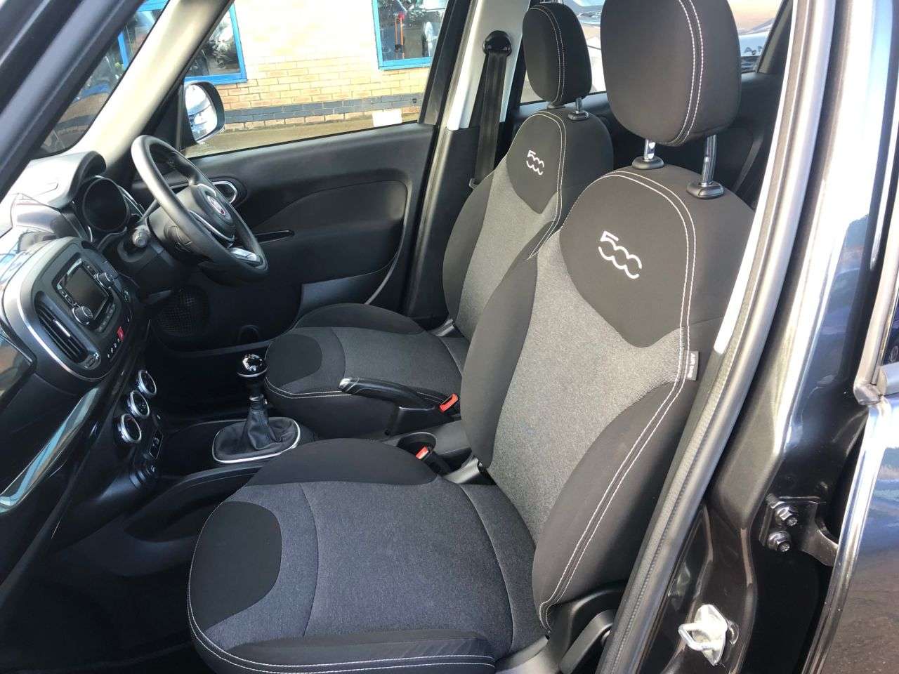 2018 FIAT 500L 2018 FIAT 500L