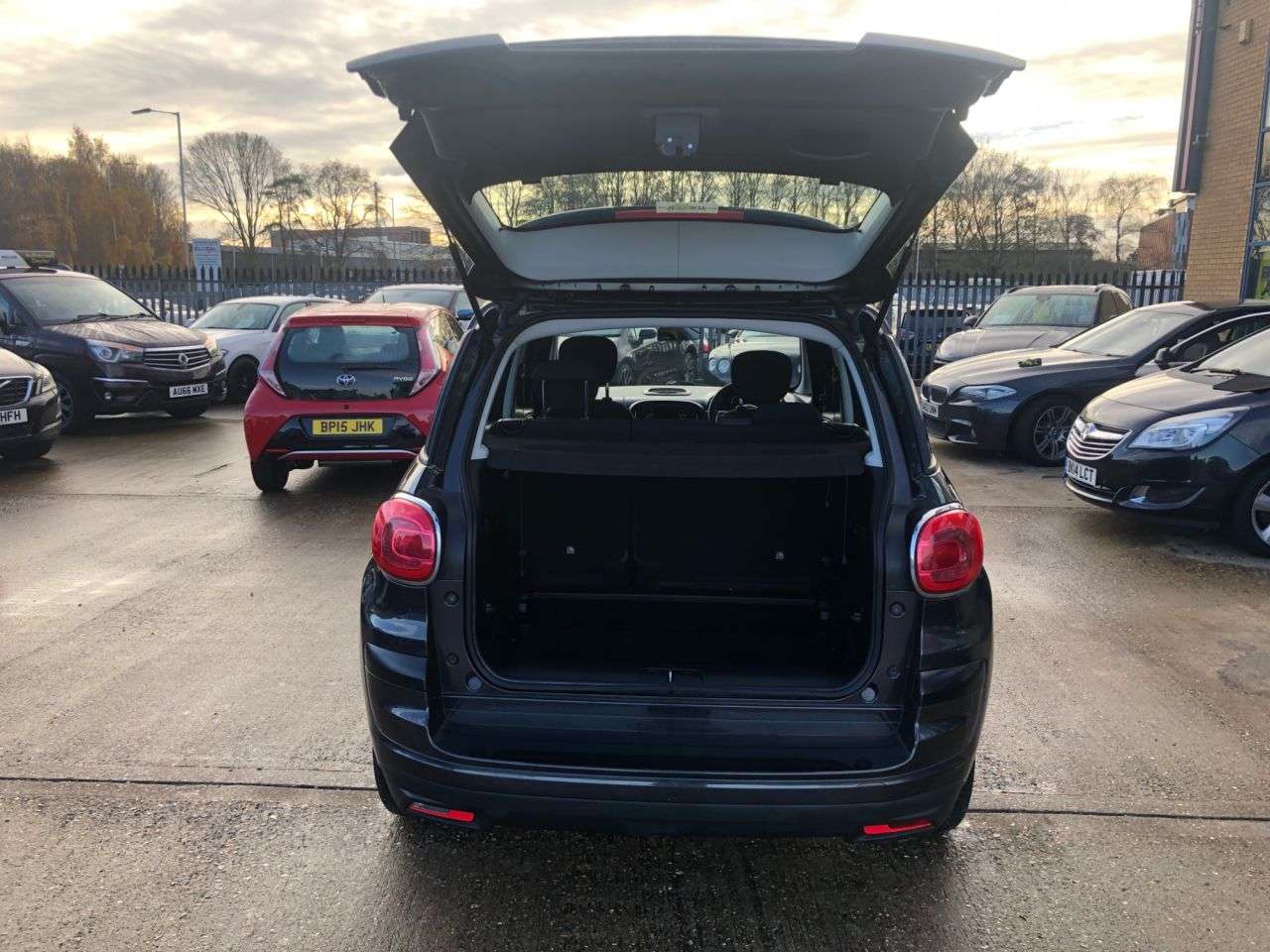 2018 FIAT 500L 2018 FIAT 500L