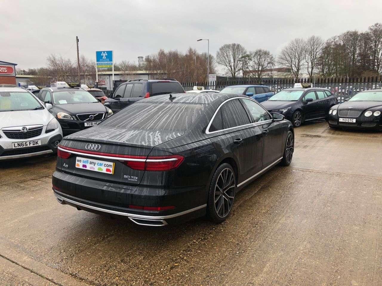 2018 AUDI A8 2018 AUDI A8