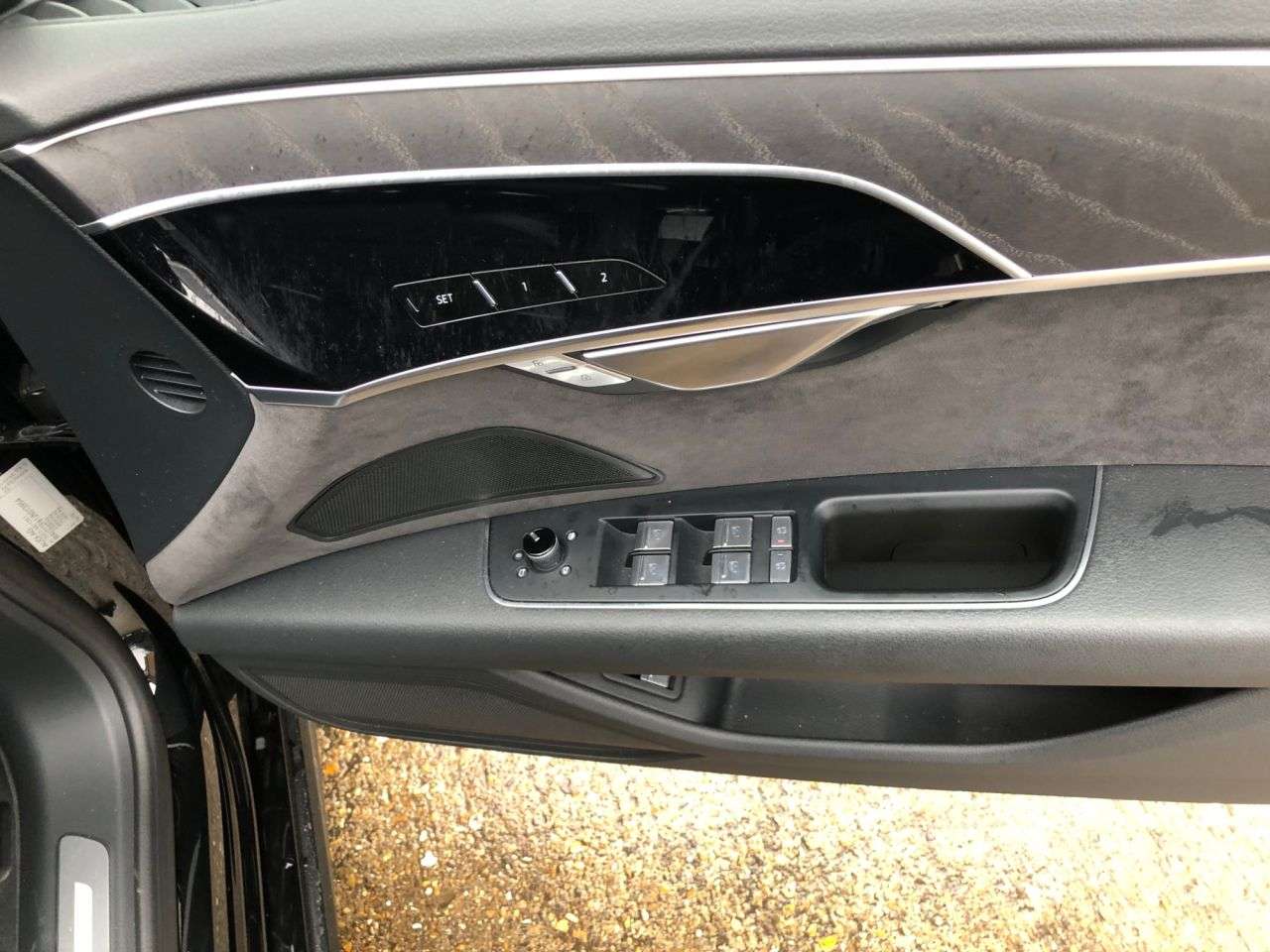 2018 AUDI A8 2018 AUDI A8