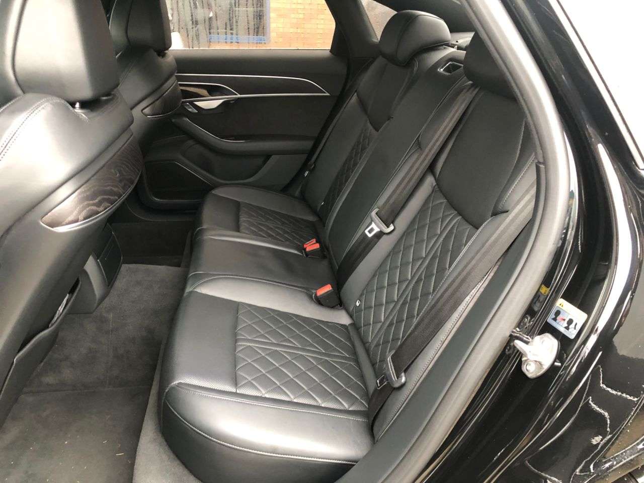 2018 AUDI A8 2018 AUDI A8