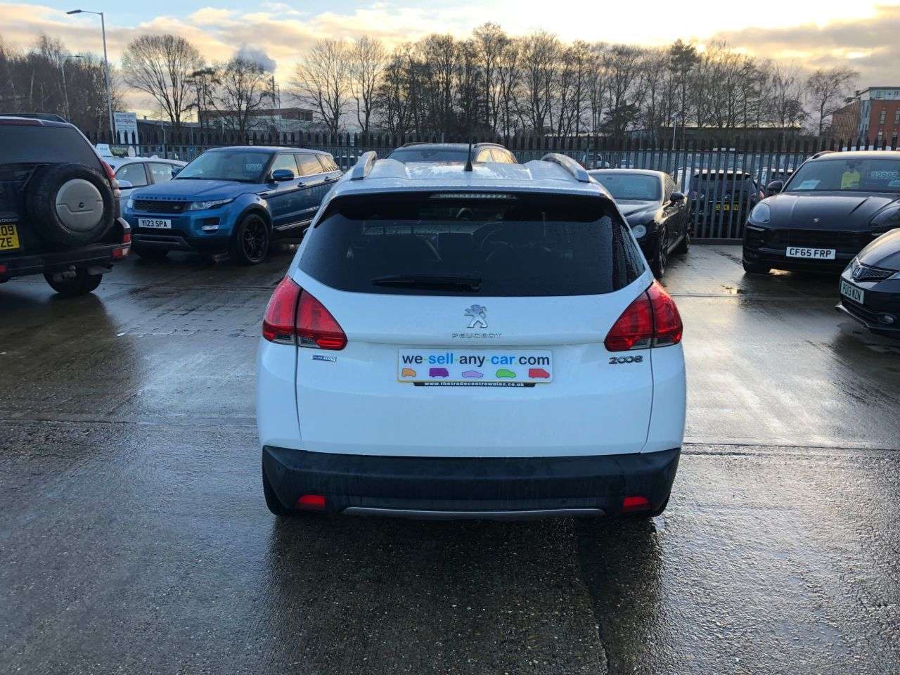 2016 PEUGEOT 2008 2016 PEUGEOT 2008