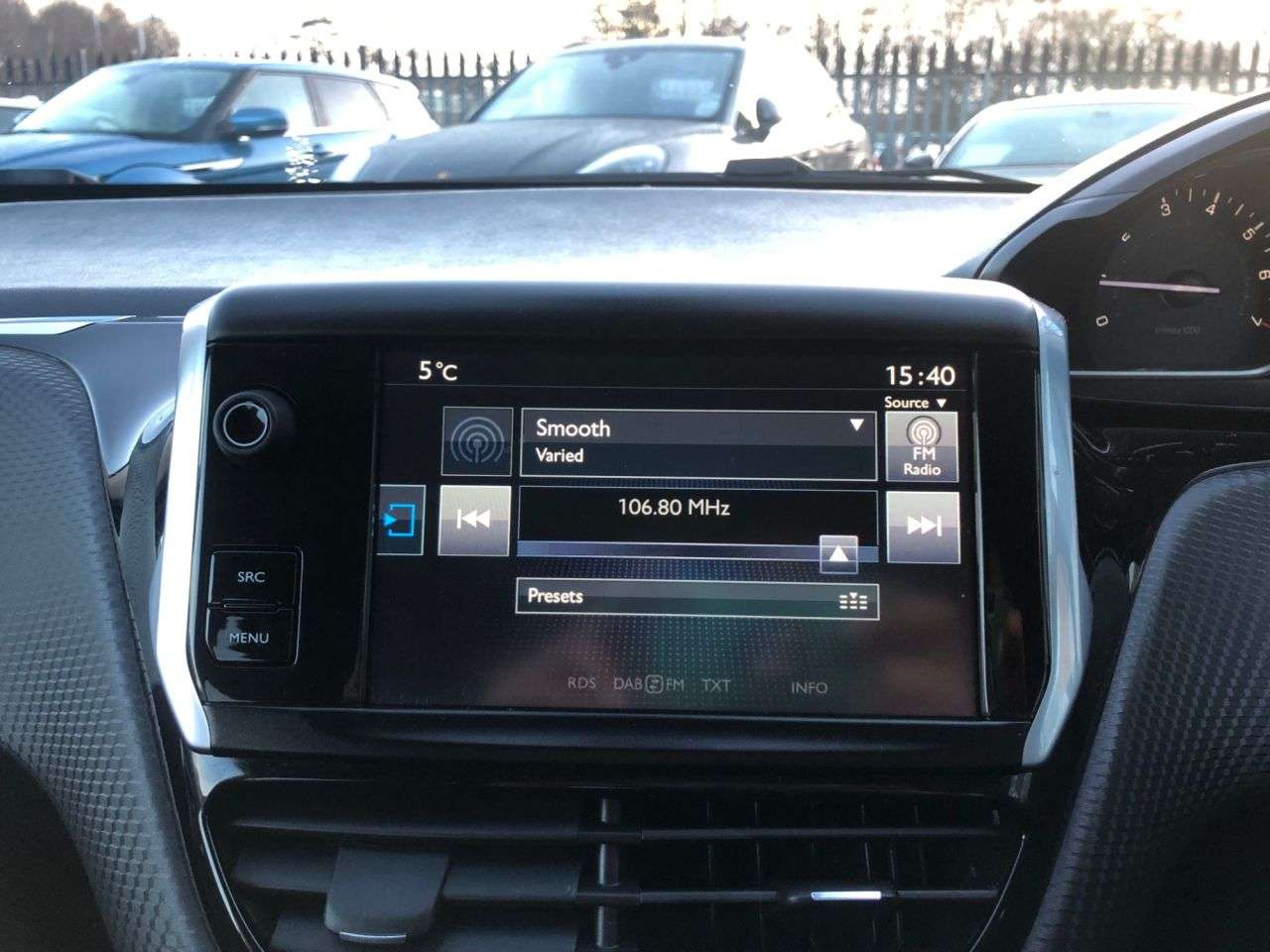 2016 PEUGEOT 2008 2016 PEUGEOT 2008