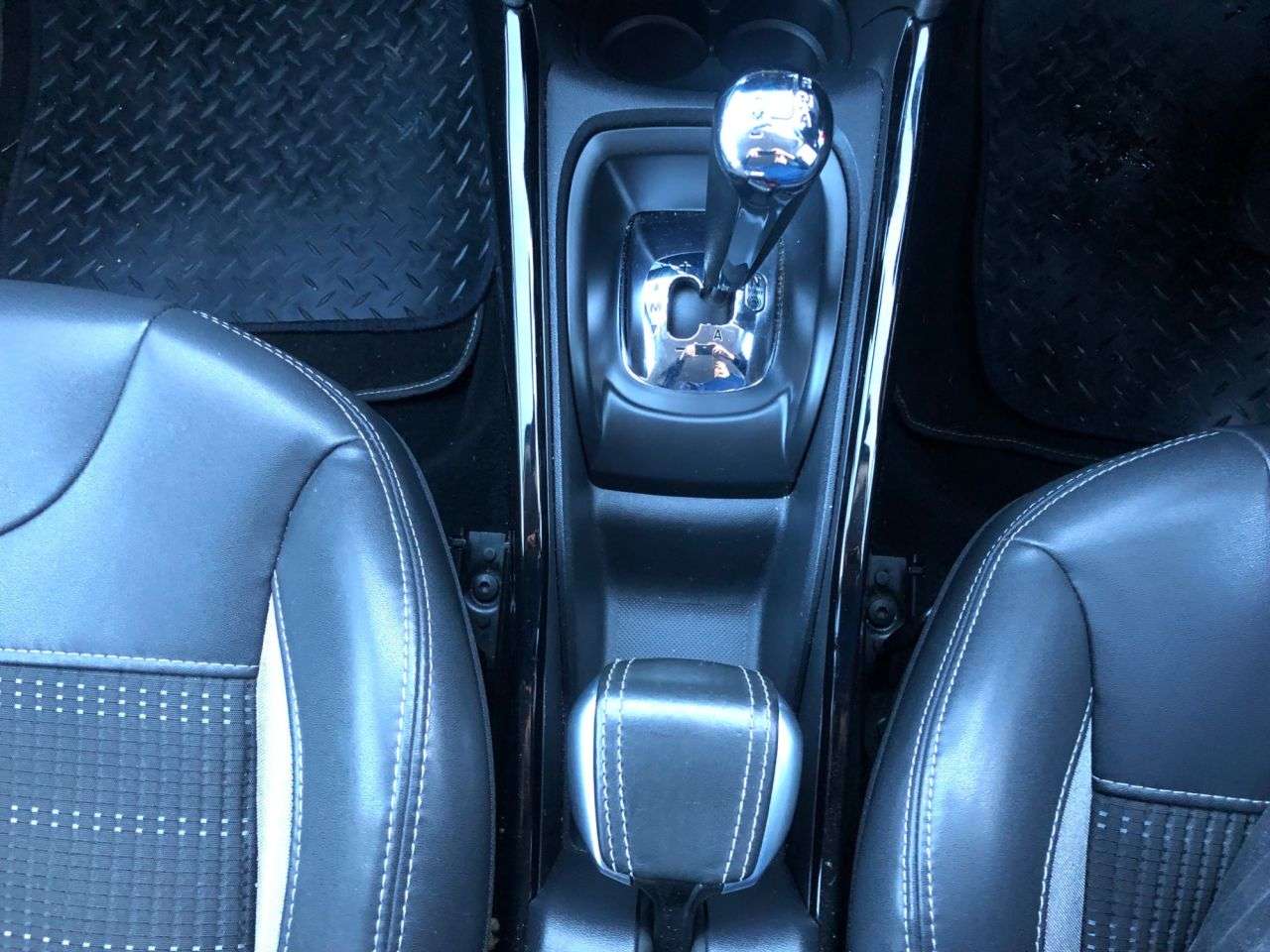 2016 PEUGEOT 2008 2016 PEUGEOT 2008