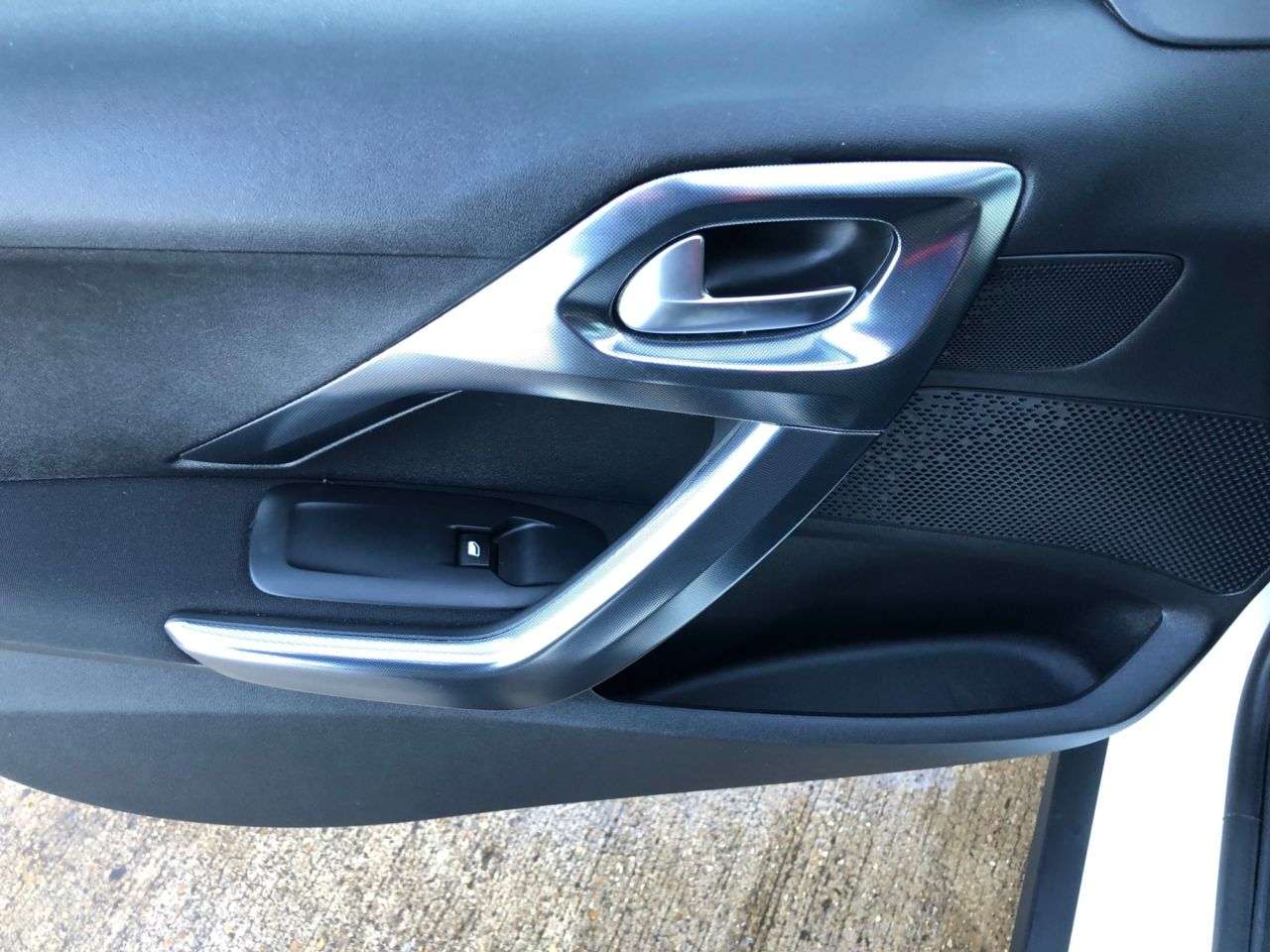 2016 PEUGEOT 2008 2016 PEUGEOT 2008