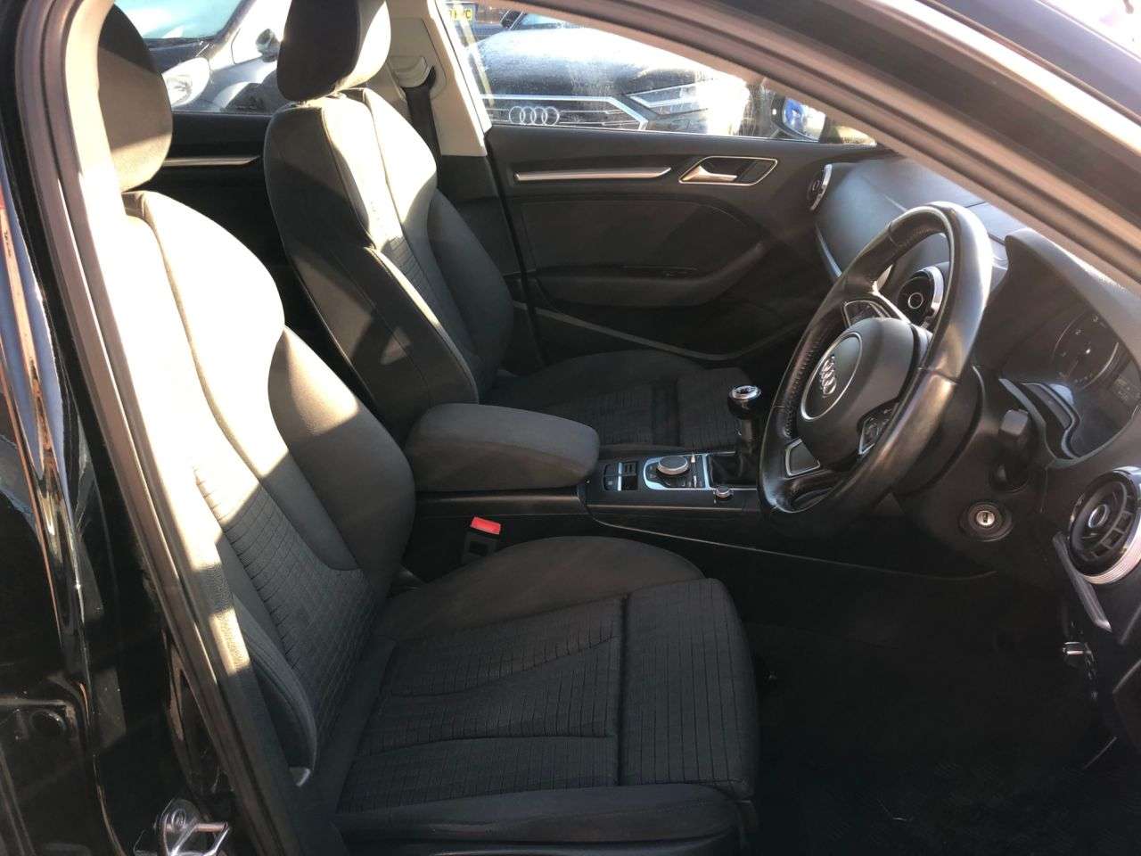 A 2015 AUDI A3 2.0 TDI Sport Sportback 5dr Diesel Manual Euro 6 (s/s) (184 ps) A 2015 AUDI A3 2.0 TDI Sport Sportback 5dr Diesel Manual Euro 6 (s/s) (184 ps)