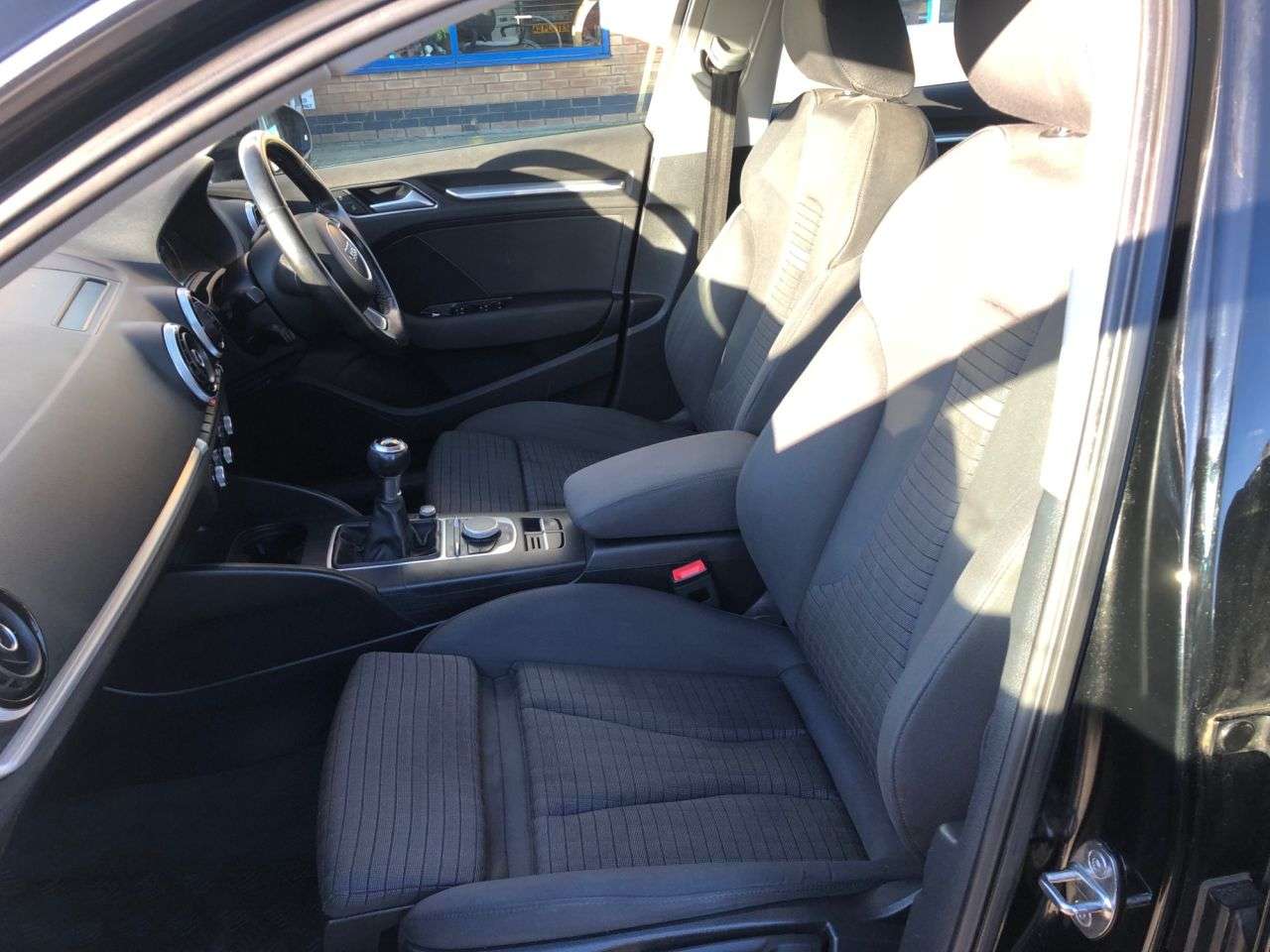 A 2015 AUDI A3 2.0 TDI Sport Sportback 5dr Diesel Manual Euro 6 (s/s) (184 ps) A 2015 AUDI A3 2.0 TDI Sport Sportback 5dr Diesel Manual Euro 6 (s/s) (184 ps)