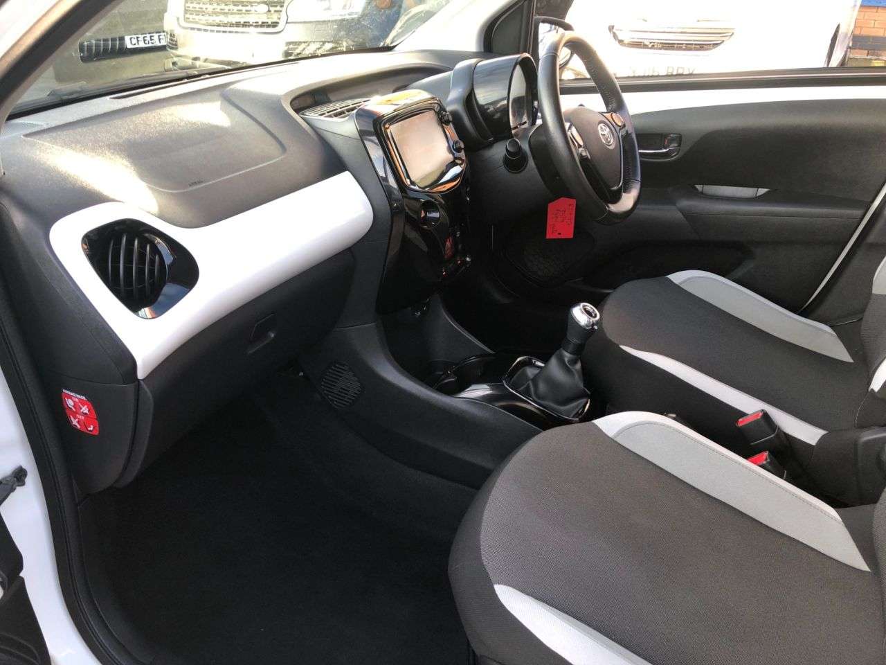 2017 TOYOTA AYGO 2017 TOYOTA AYGO