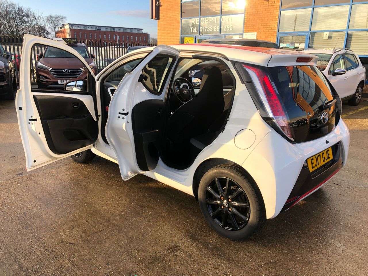 2017 TOYOTA AYGO 2017 TOYOTA AYGO