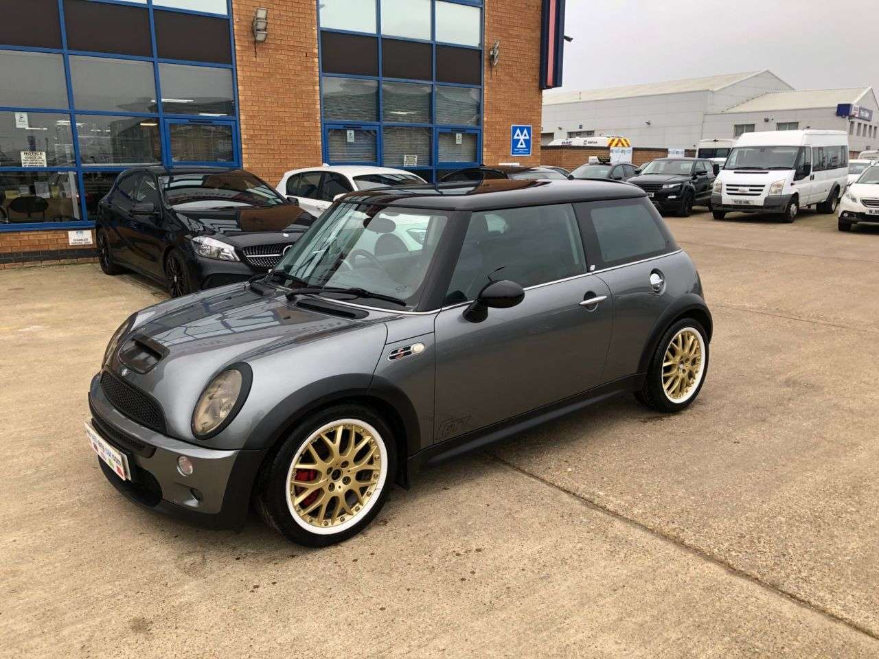 2004 MINI HATCH 2004 MINI HATCH