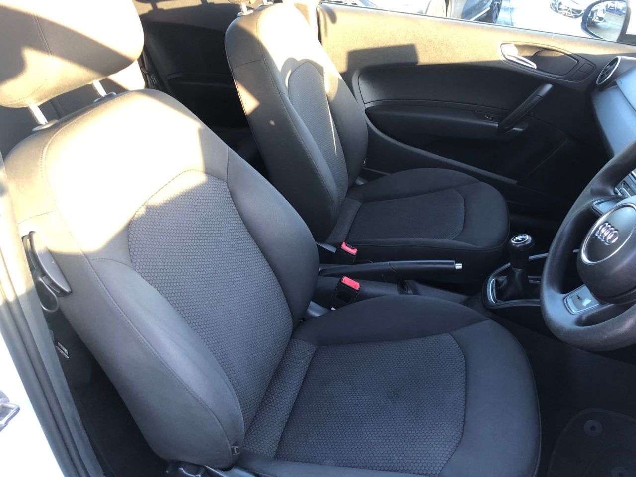 2015 AUDI A1 2015 AUDI A1