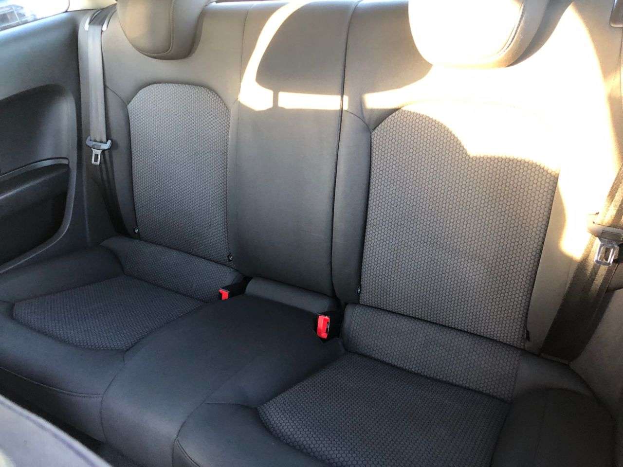 2015 AUDI A1 2015 AUDI A1