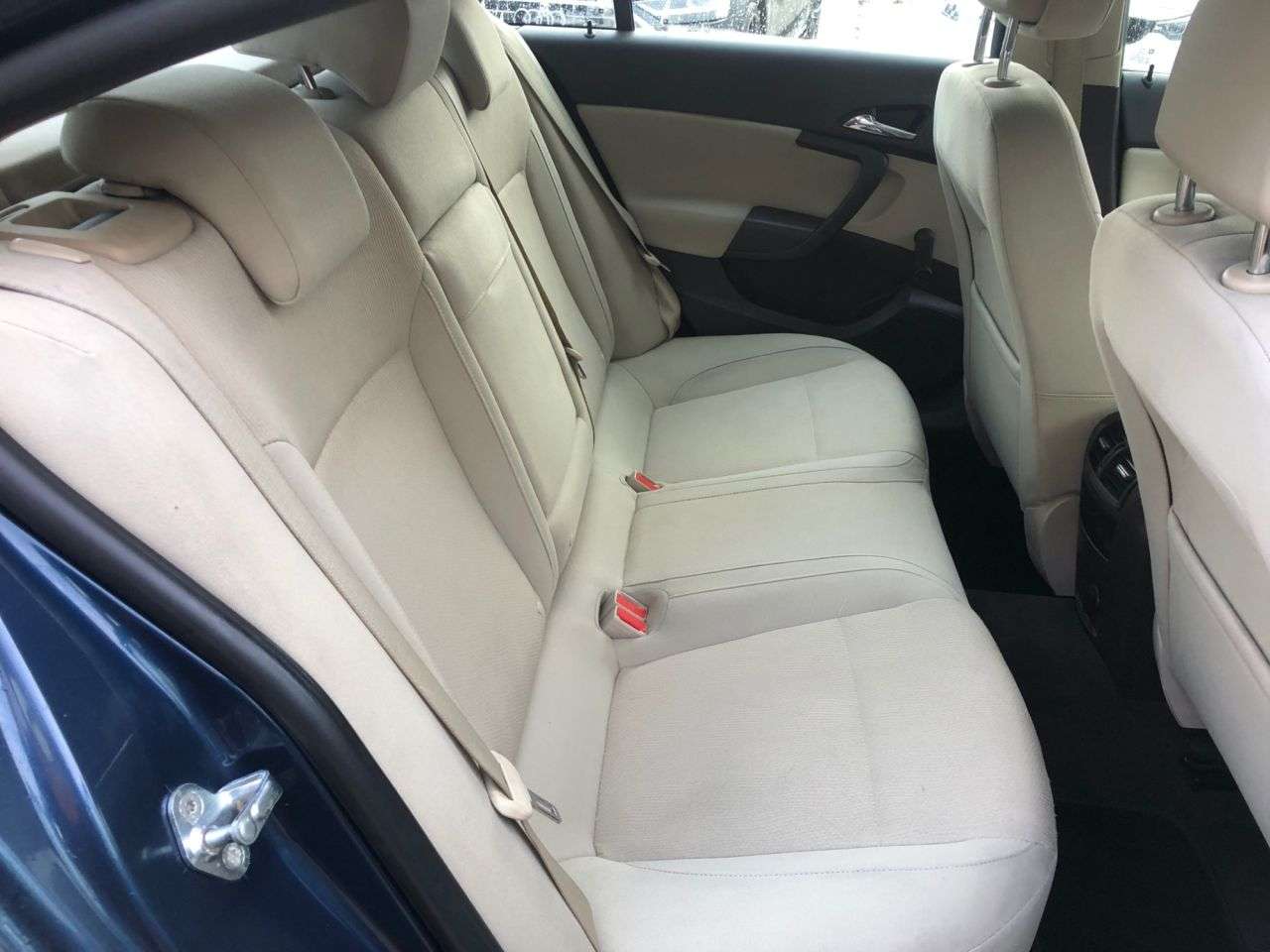 2011 VAUXHALL INSIGNIA 2011 VAUXHALL INSIGNIA