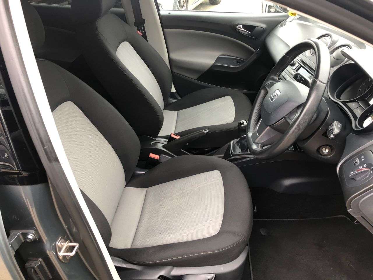 2015 SEAT IBIZA 2015 SEAT IBIZA