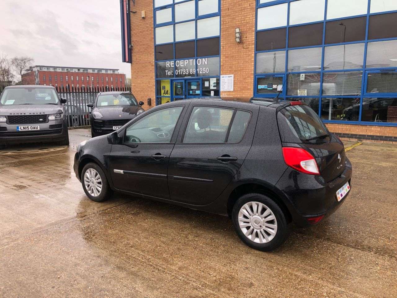 2012 RENAULT CLIO 2012 RENAULT CLIO