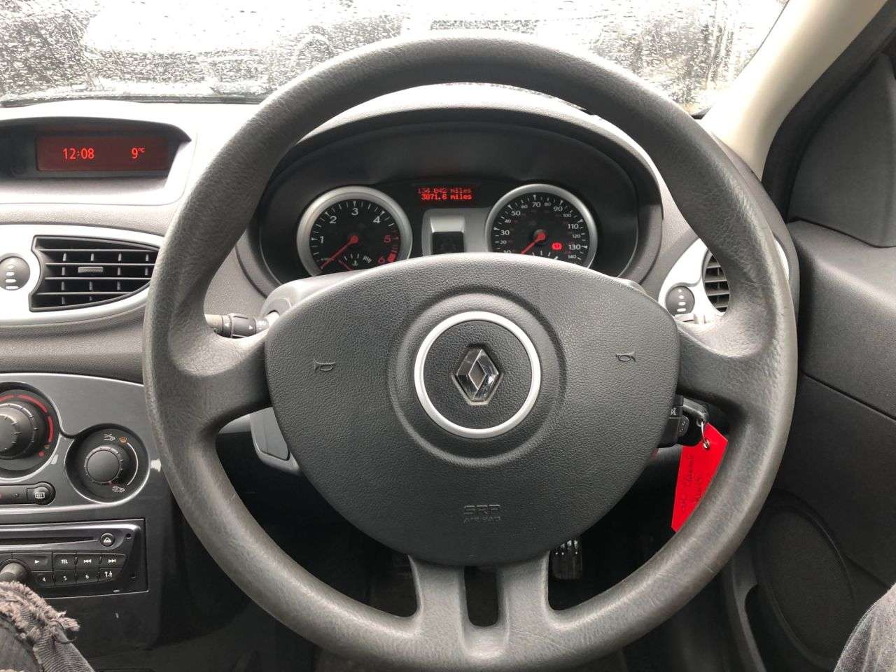 2012 RENAULT CLIO 2012 RENAULT CLIO