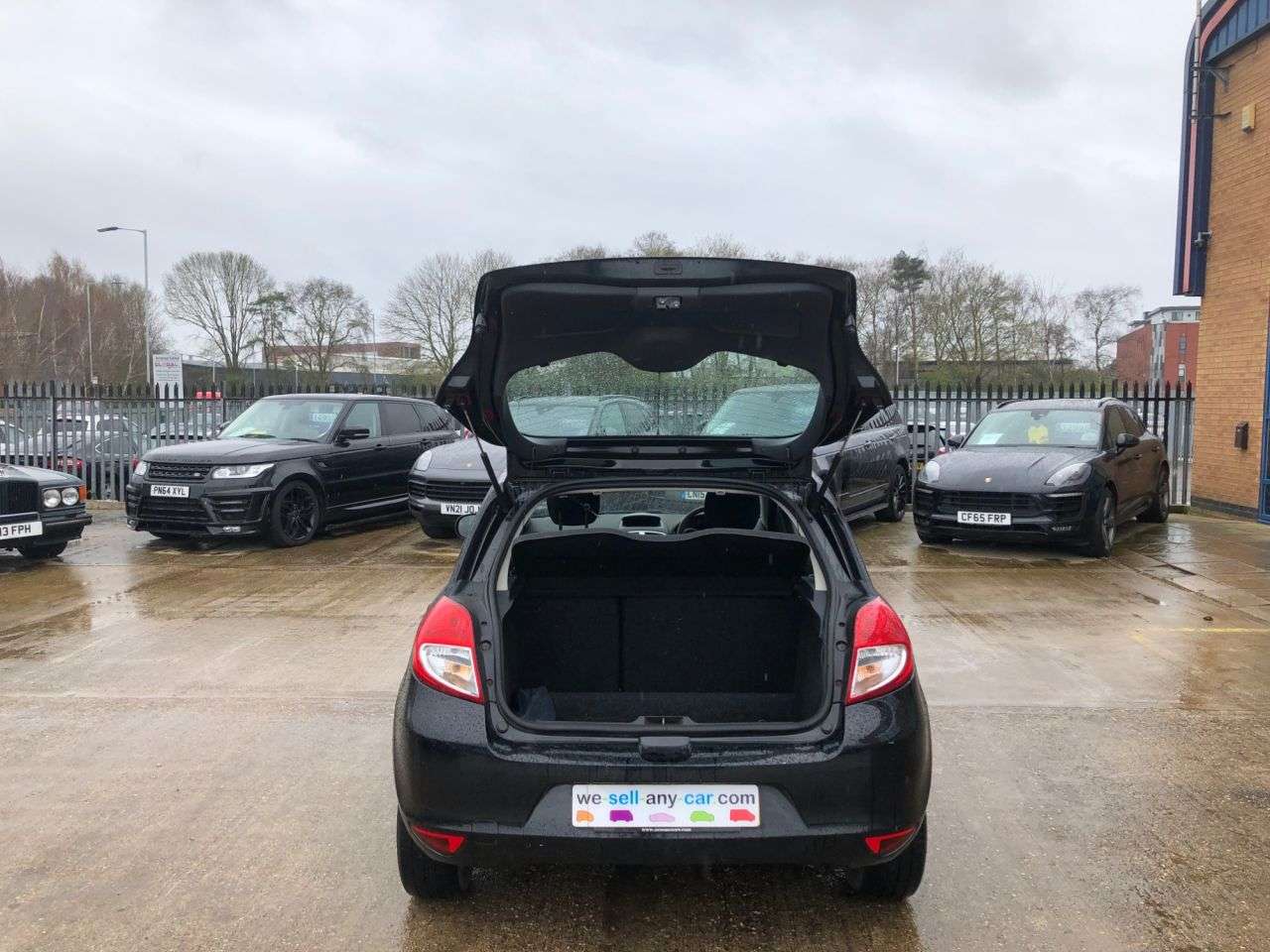 2012 RENAULT CLIO 2012 RENAULT CLIO