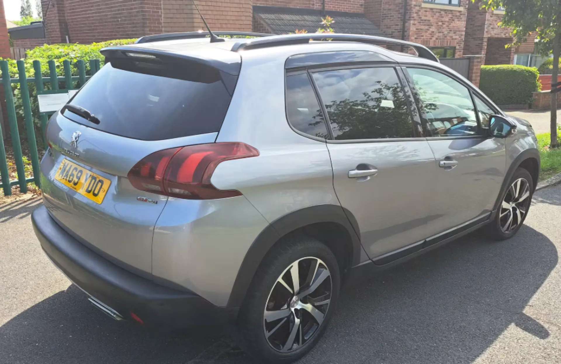 2019 PEUGEOT 2008 2019 PEUGEOT 2008
