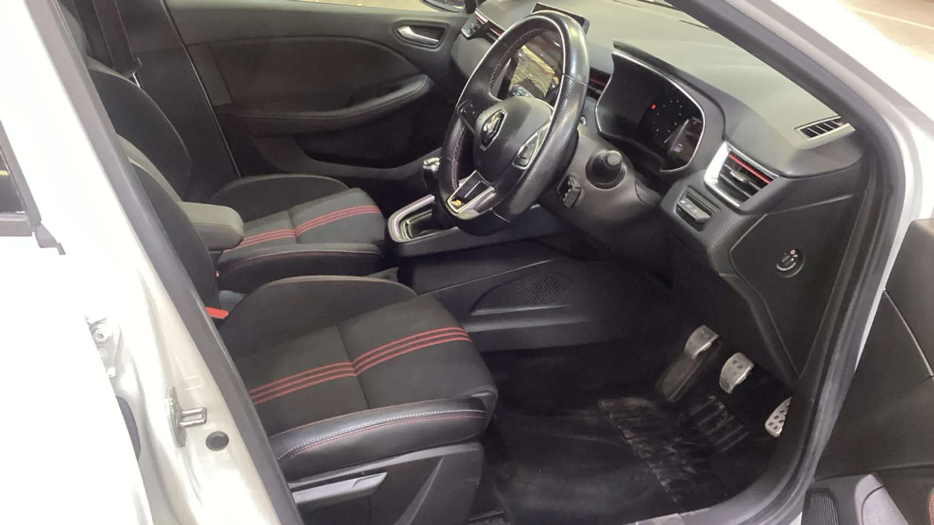 2023 RENAULT CLIO 2023 RENAULT CLIO