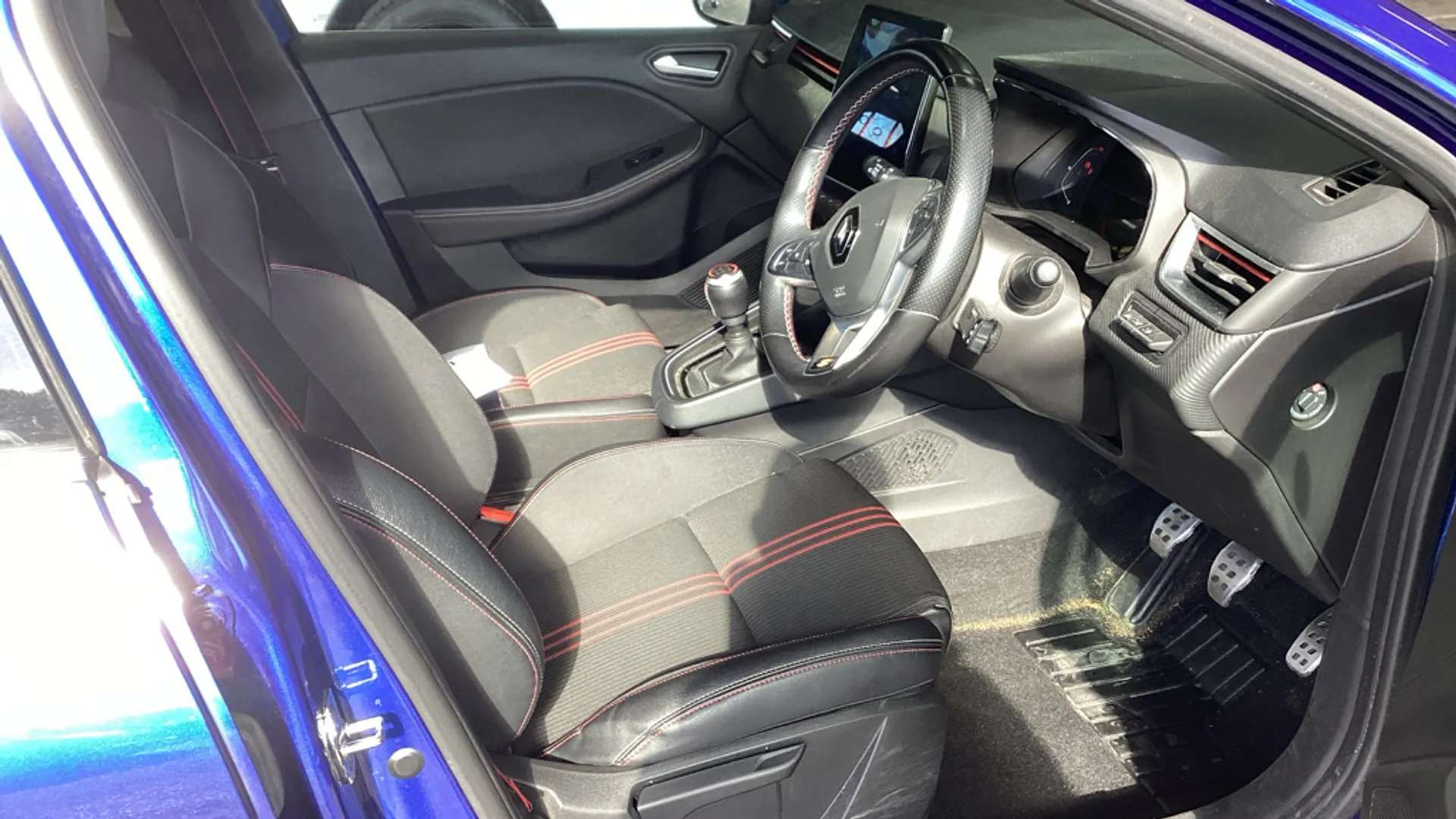 2022 RENAULT CLIO 2022 RENAULT CLIO