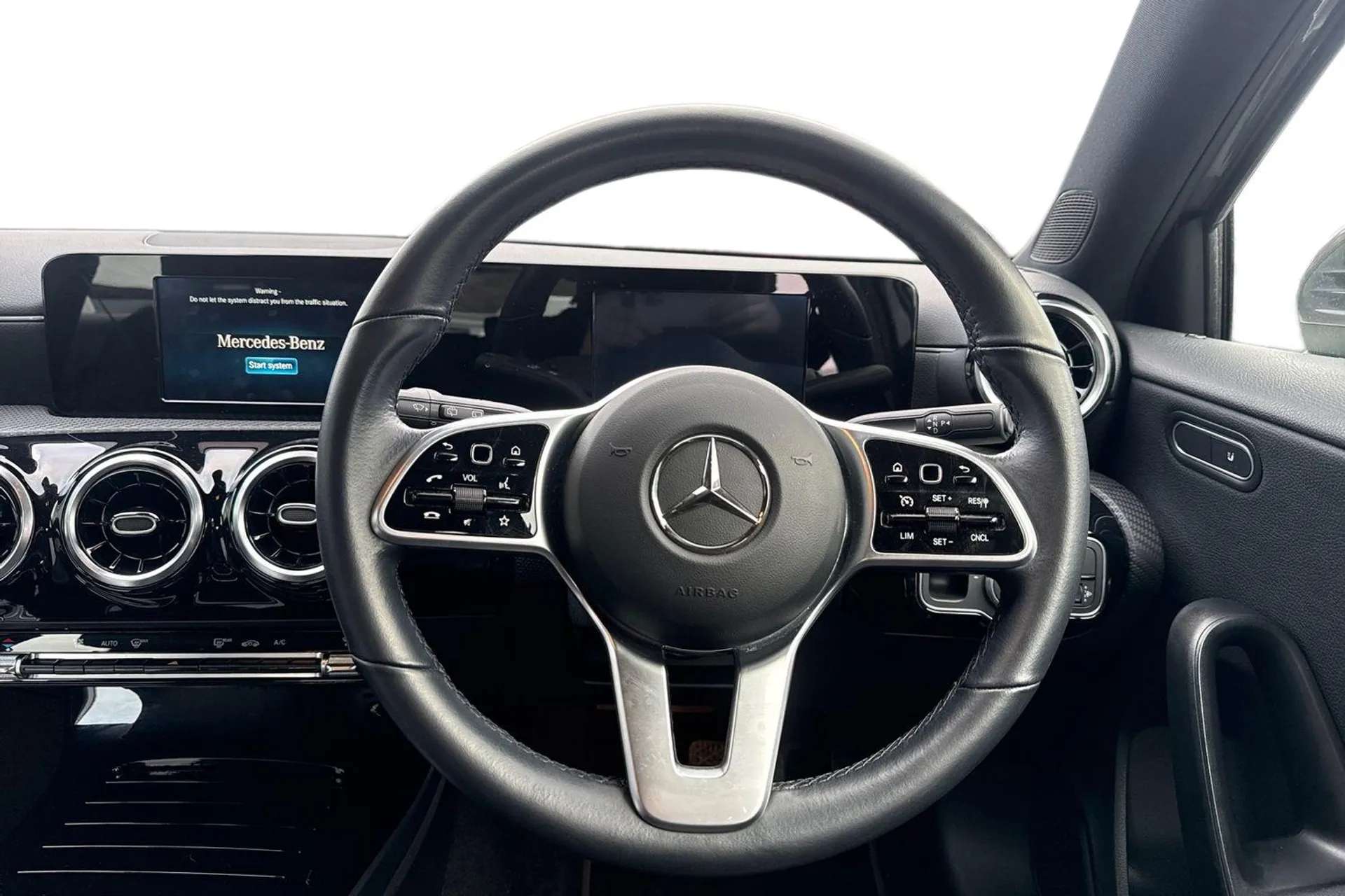2021 MERCEDES-BENZ A CLASS 2021 MERCEDES-BENZ A CLASS