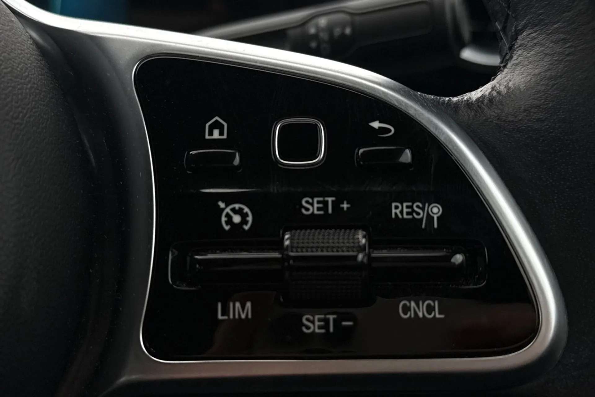 2021 MERCEDES-BENZ A CLASS 2021 MERCEDES-BENZ A CLASS