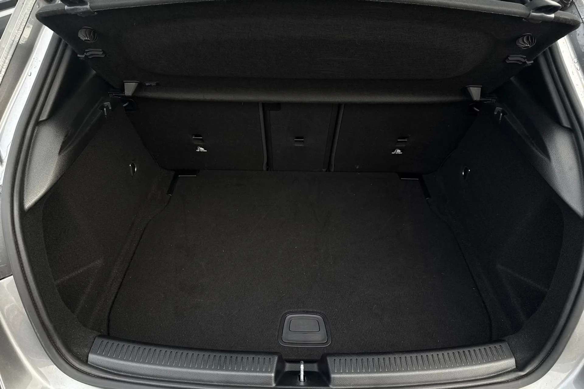 2021 MERCEDES-BENZ A CLASS 2021 MERCEDES-BENZ A CLASS