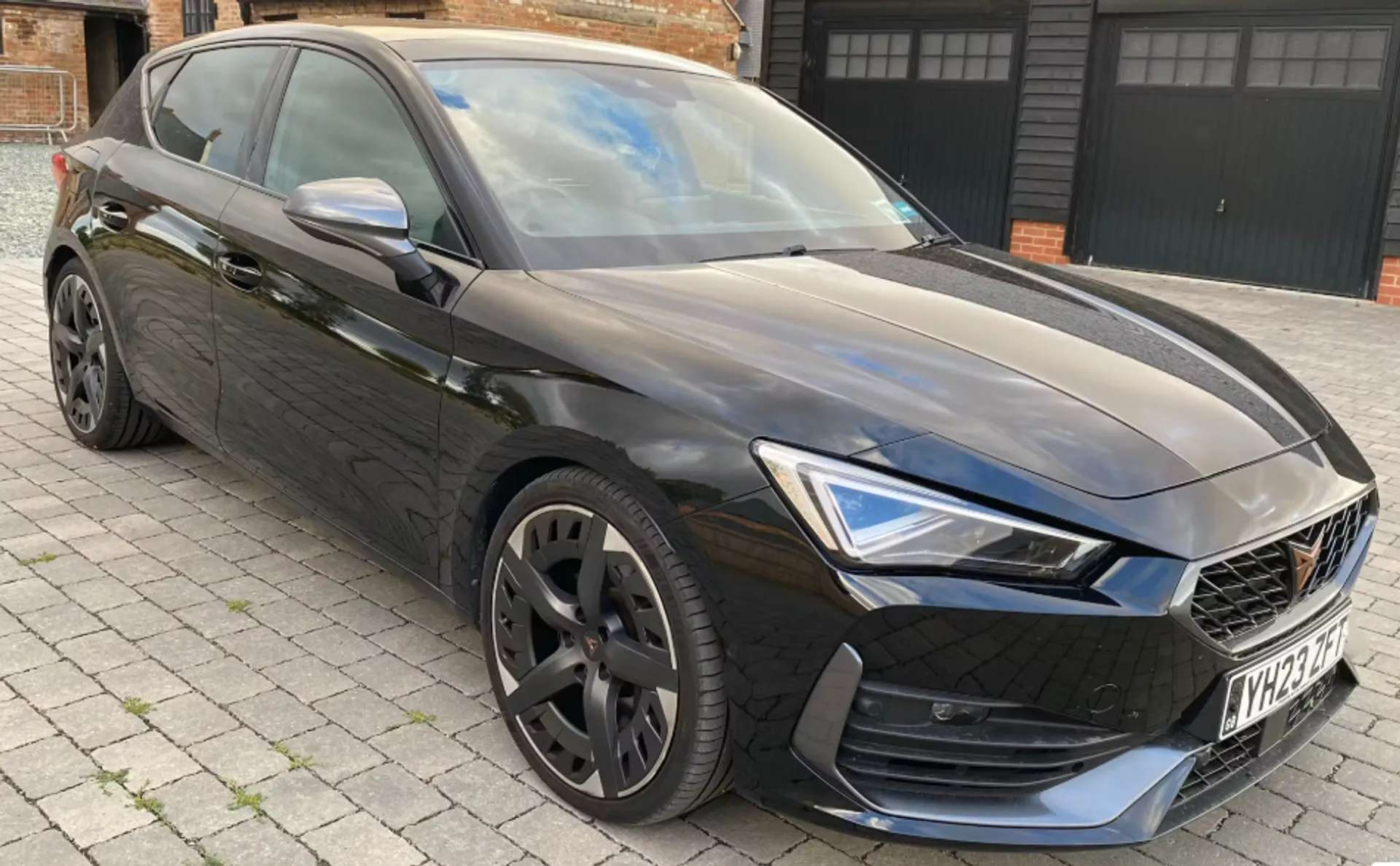 2023 CUPRA LEON 2023 CUPRA LEON