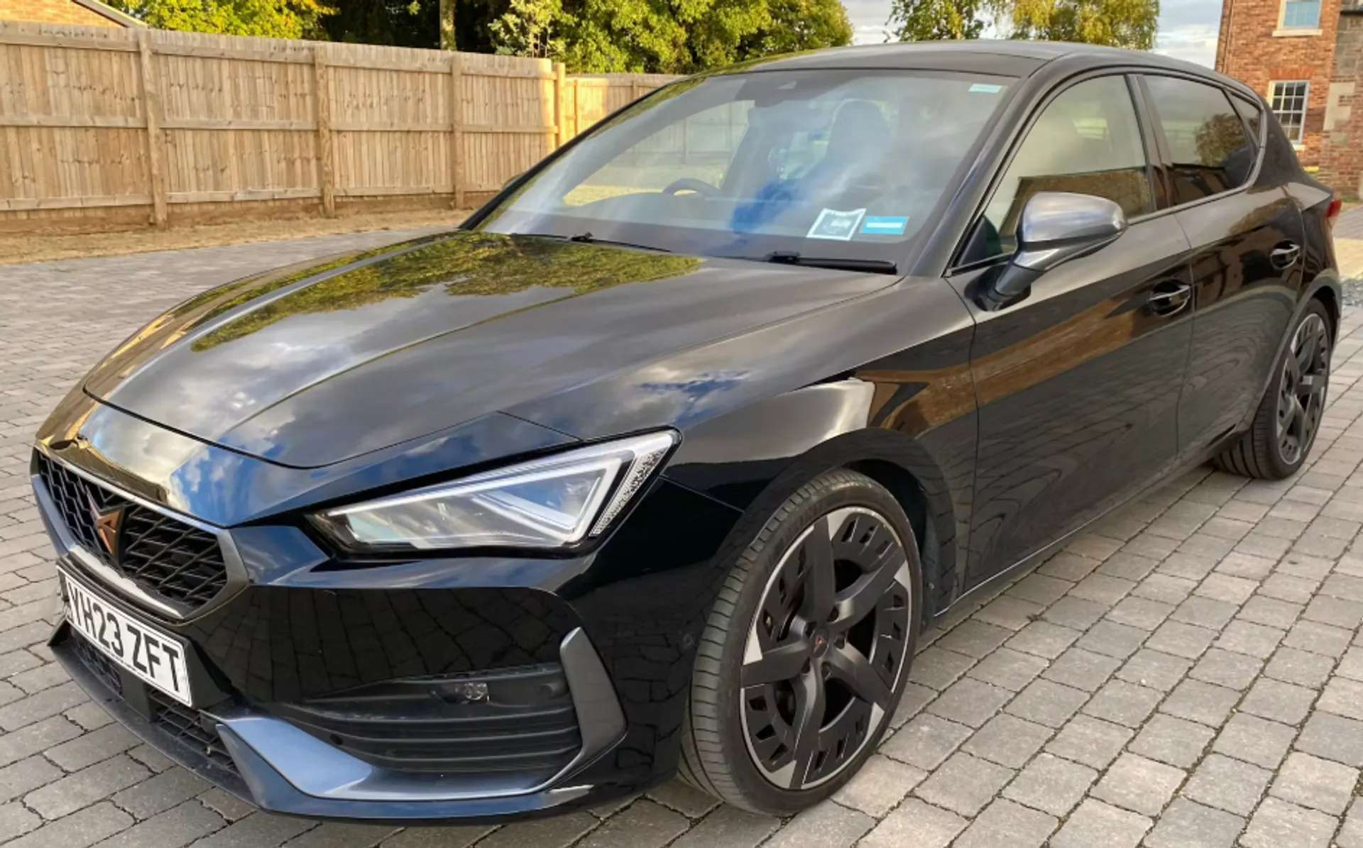 2023 CUPRA LEON 2023 CUPRA LEON